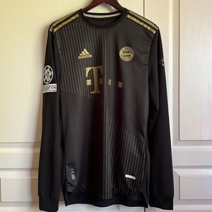 Adidas Bayern Munich 21-22 Away Shirt PLAYER VERSION LEWANDOWSKI #9